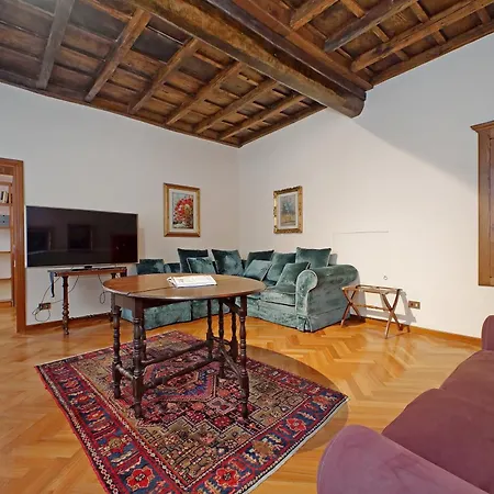 Apartment Leutari