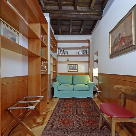 Apartment Leutari Rome